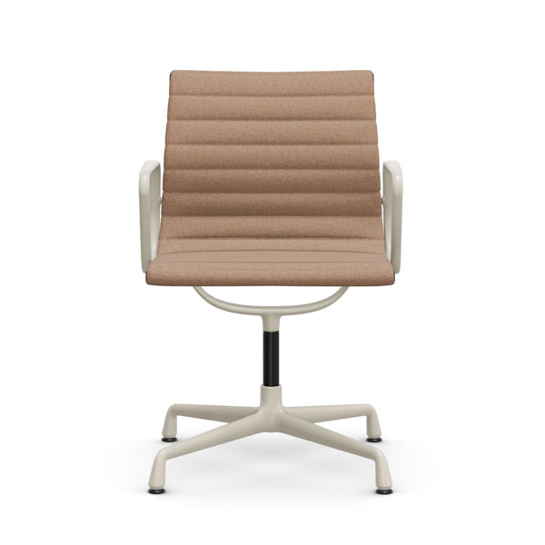 Aluminium EA 104 Chair - Cognac/Ivory